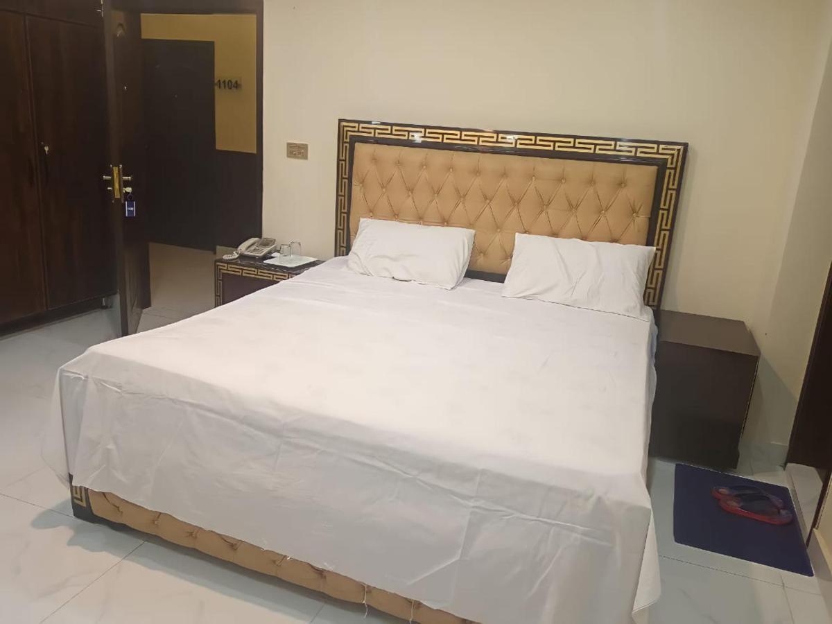 Hotel White Pearl Lahore Exterior foto